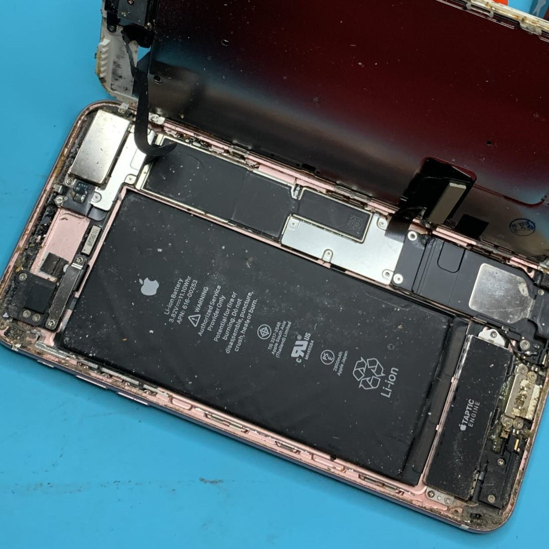 Waarom je in mei je telefoon laat onderhouden – zelfs als hij het nog "prima" doet - HoevenMobile