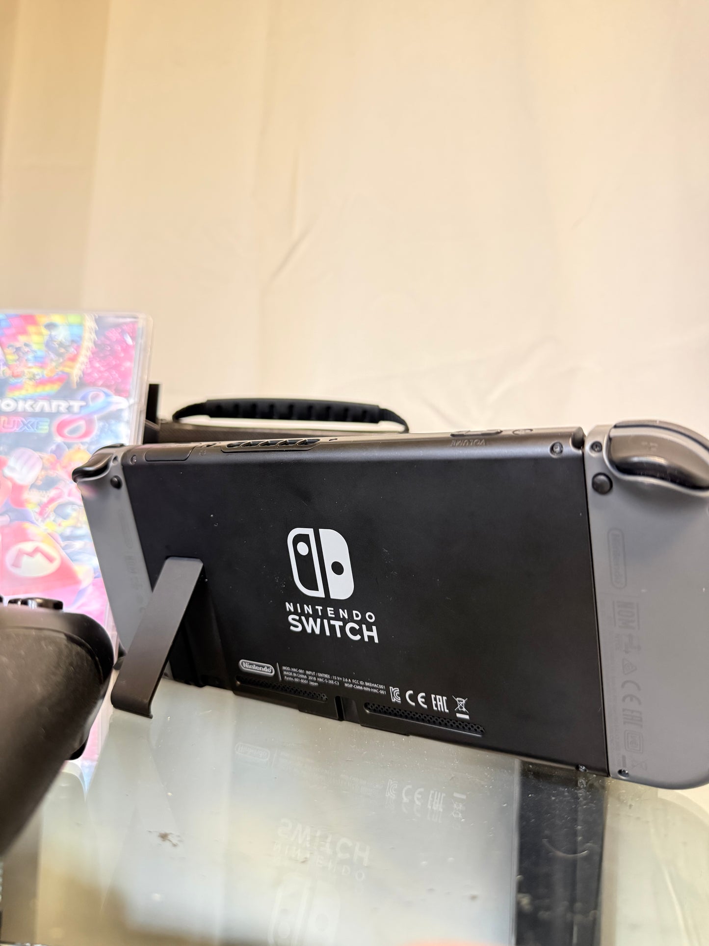 Refurbished Nintendo Switch – Inclusief Mario Kart 8 Deluxe (Zeer Goed)