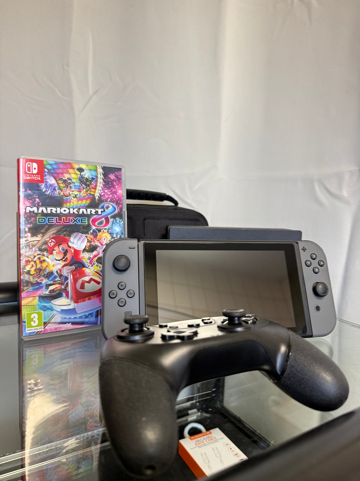 Refurbished Nintendo Switch – Inclusief Mario Kart 8 Deluxe (Zeer Goed)